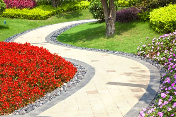 Cost of Garden Walkway Repair in Lawton